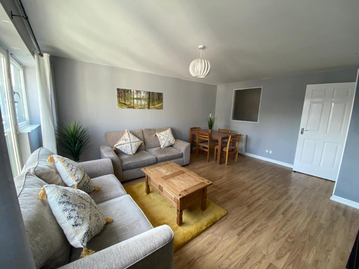 Cosy 2 Bed Flat In Glasgow Apartment ภายนอก รูปภาพ