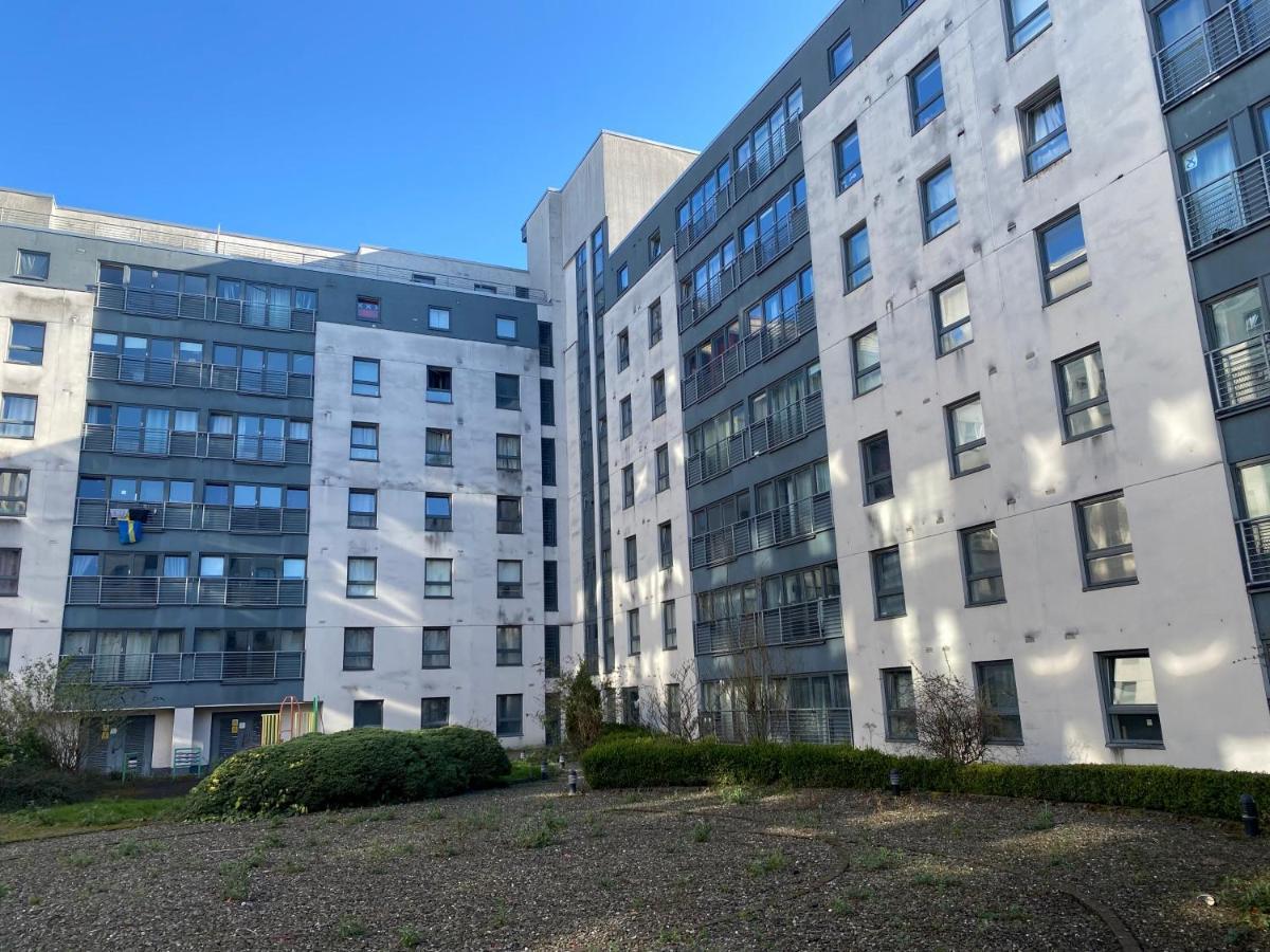 Cosy 2 Bed Flat In Glasgow Apartment ภายนอก รูปภาพ